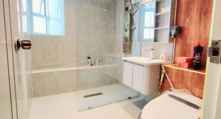 For rent 2 bedrooms condo in Suan Luang, Bangkok