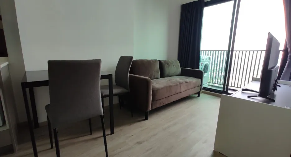Condo en alquiler de 1 habitaciones en Suan Luang, Bangkok