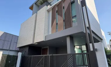 出租 4 卧室 独立屋 在 Suan Luang, 曼谷
