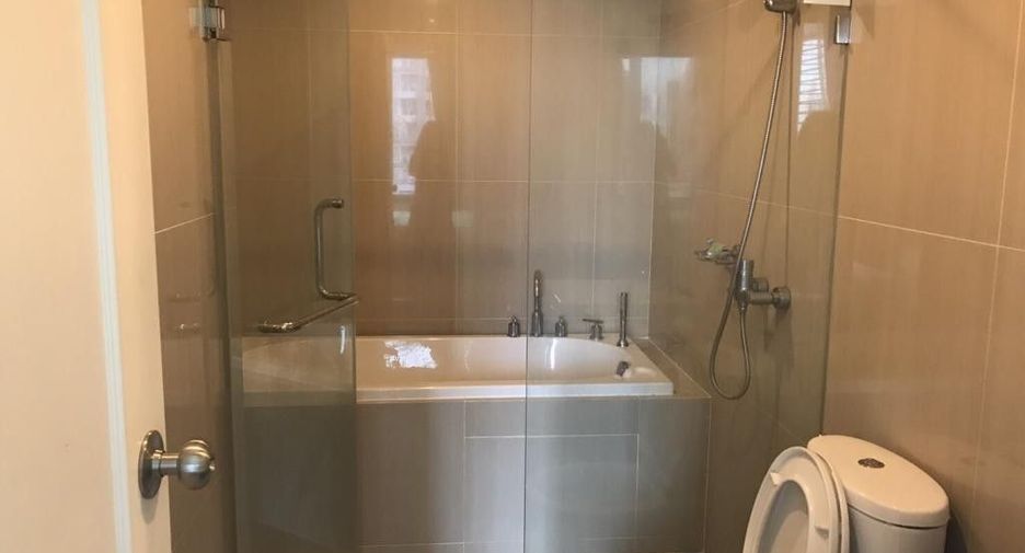 Wohnung zur Miete mit 2 Zimmer in Watthana, Bangkok