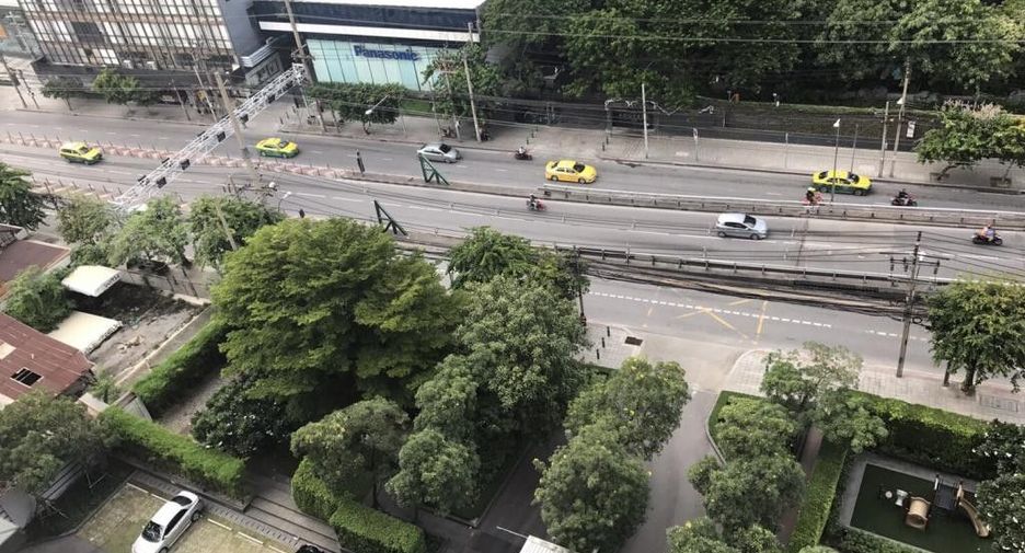 Wohnung zur Miete mit 2 Zimmer in Watthana, Bangkok