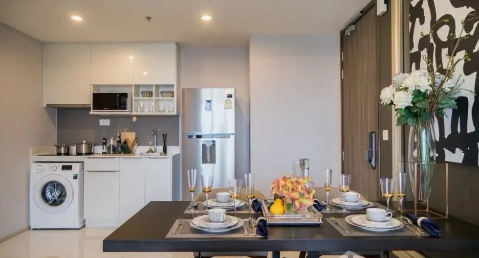 For rent 2 bedrooms condo in Bang Na, Bangkok