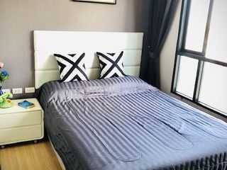 Condo en alquiler de 1 habitaciones en Khlong San, Bangkok
