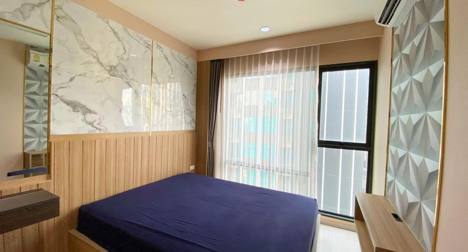 Condo en alquiler de 2 habitaciones en Huai Khwang, Bangkok