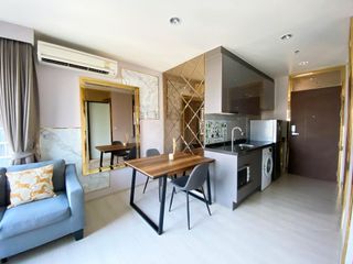Wohnung zur Miete mit 2 Zimmer in Huai Khwang, Bangkok