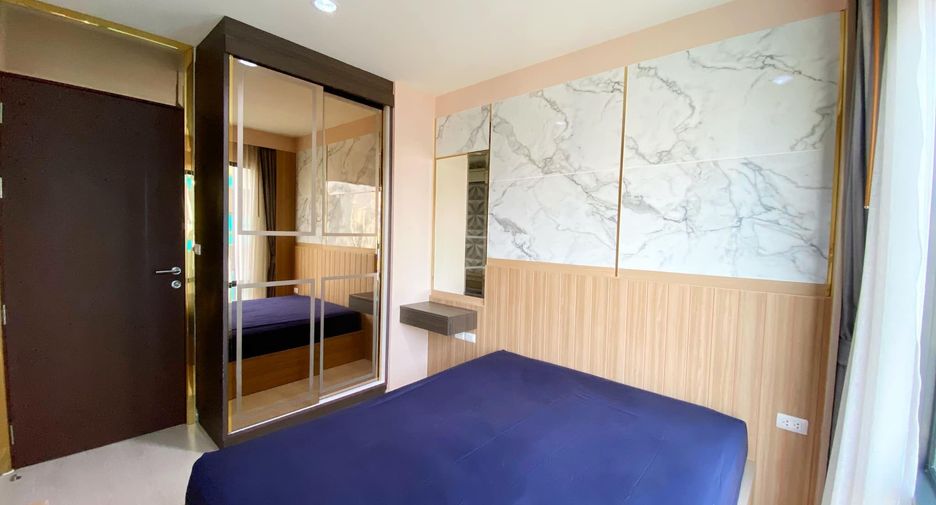 Condo en alquiler de 2 habitaciones en Huai Khwang, Bangkok
