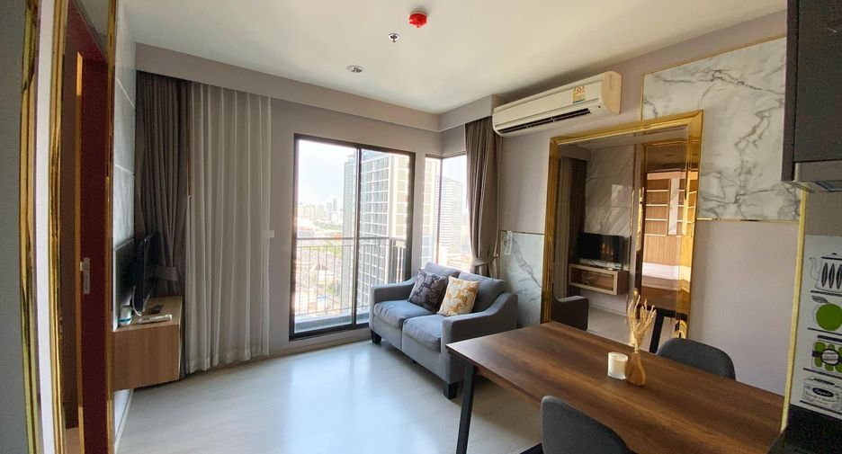 Condo en alquiler de 2 habitaciones en Huai Khwang, Bangkok