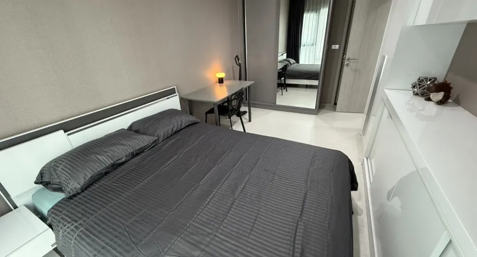 Wohnung zur Miete mit 2 Zimmer in Khlong Toei, Bangkok
