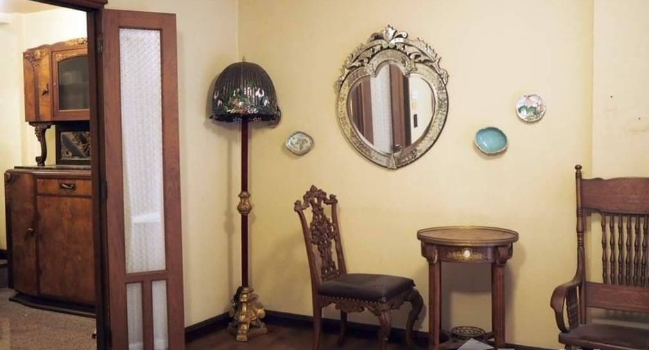 Аренда 3 спальни таунхаус в Пхра Кханонг, Бангкок