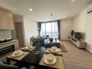 Condo en alquiler de 2 habitaciones en Ratchathewi, Bangkok