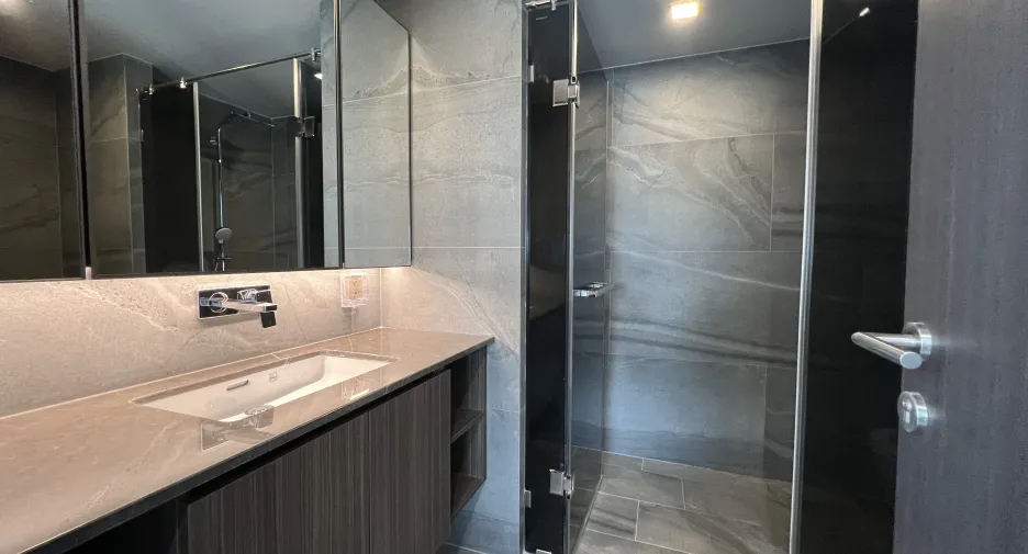 For rent 1 bed condo in Ratchathewi, Bangkok