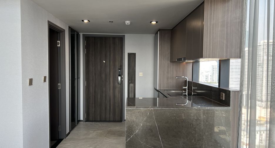 For rent 1 bed condo in Ratchathewi, Bangkok