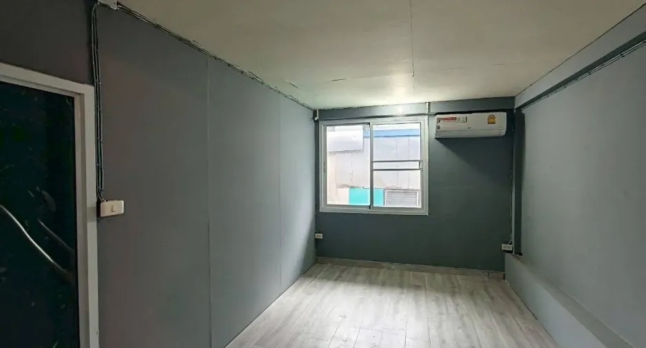 Reihenhaus zur Miete mit 5 Zimmer in Sathon, Bangkok