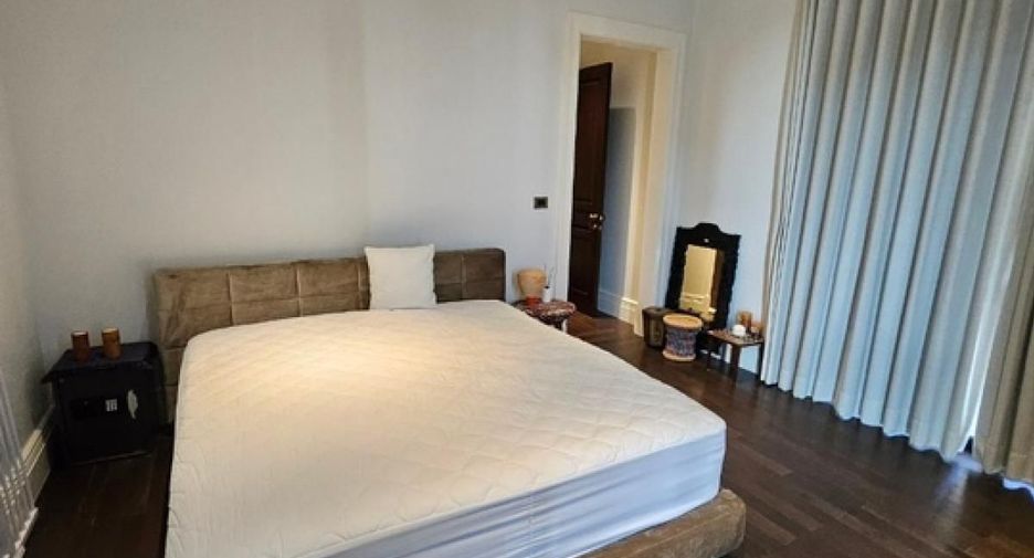 For rent 3 ベッドルーム condo in Pathum Wan, Bangkok