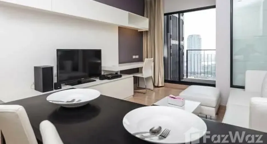 For rent 1 bed condo in Khlong San, Bangkok