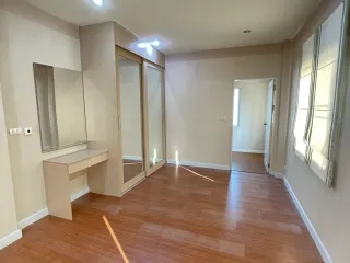 Продажа и аренда 3 спальни дом в Mueang Nonthaburi, Нонтабури