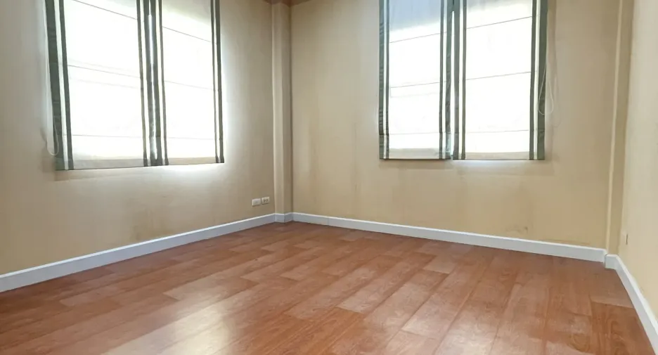 For sale and for rent 3 bedrooms house in Mueang Nonthaburi, Nonthaburi