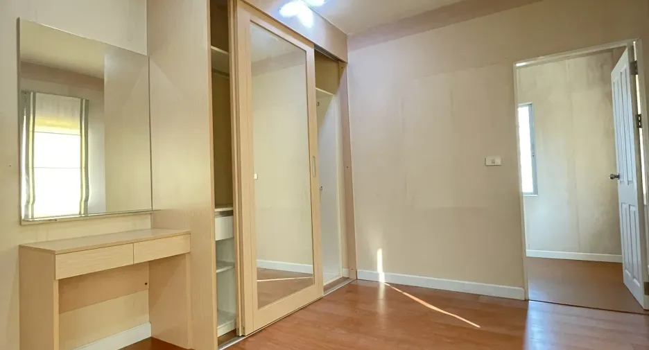 For sale and for rent 3 bedrooms house in Mueang Nonthaburi, Nonthaburi