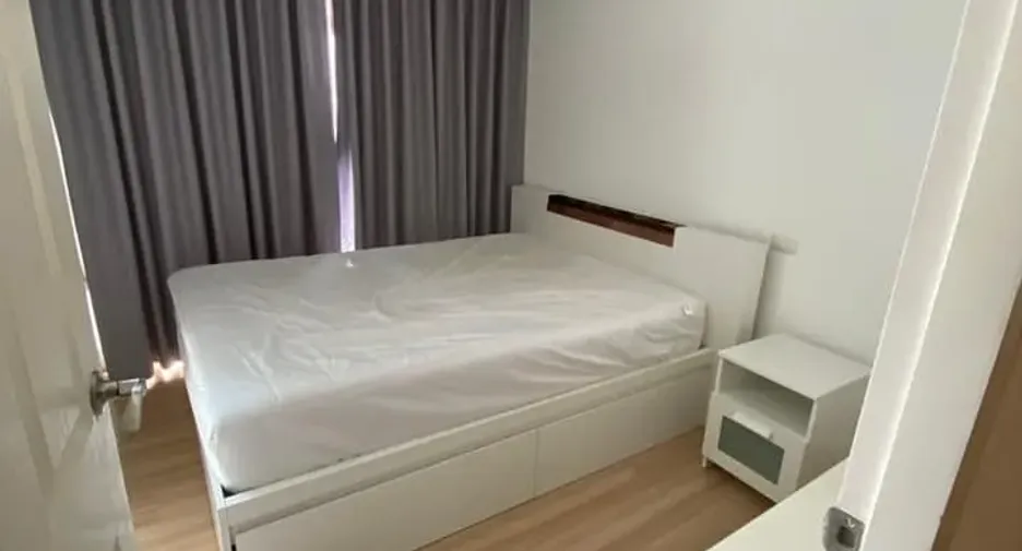 For rent 2 bedrooms condo in Bang Na, Bangkok
