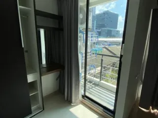 出租 2 卧室 公寓 在 Bang Na, 曼谷