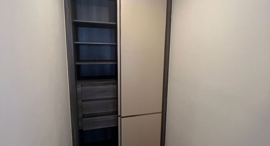 For rent 1 bed condo in Bang Na, Bangkok