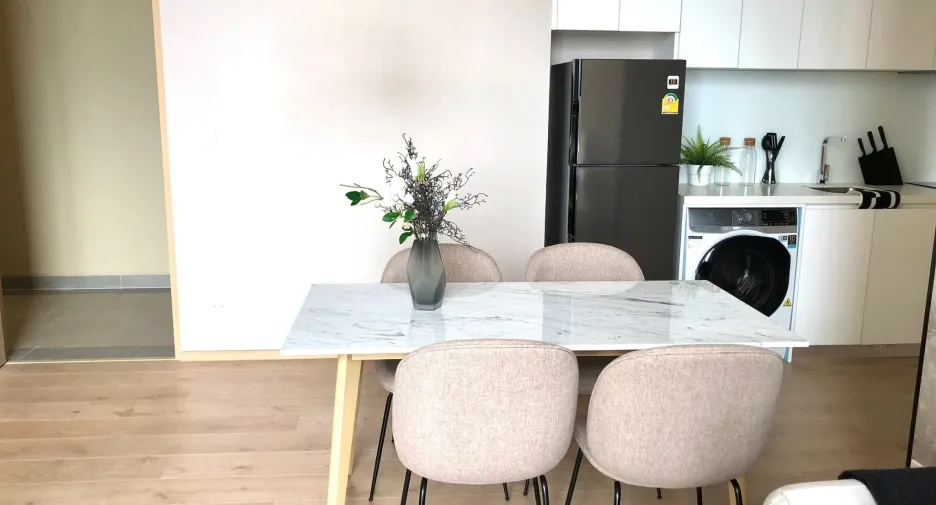 For rent 2 bedrooms condo in Watthana, Bangkok