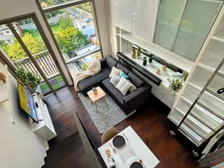 Condo en alquiler de 1 habitaciones en Khlong Toei, Bangkok