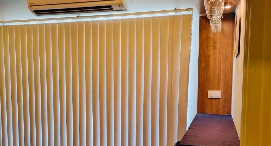 For rent 1 bed condo in Huai Khwang, Bangkok