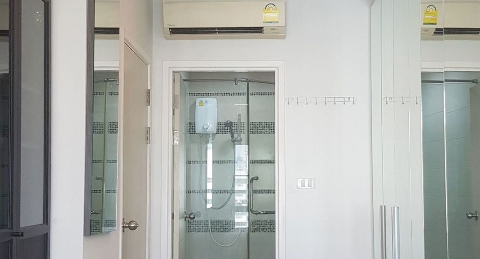 Condo en alquiler de 1 habitaciones en Sathon, Bangkok