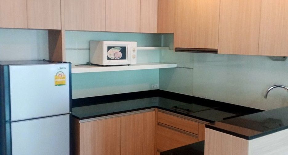For rent 1 bed condo in Sathon, Bangkok