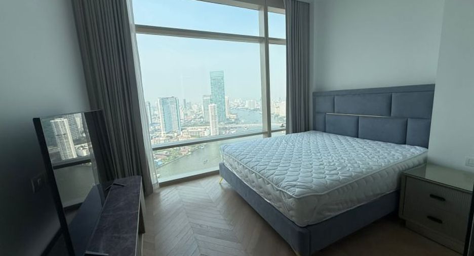 À louer 3 chambres condo à Bang Kho Laem, Bangkok