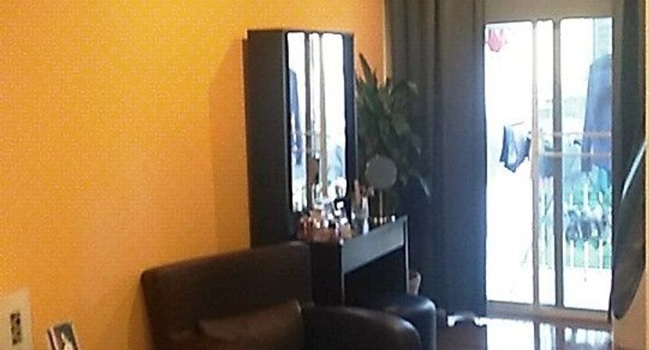 For rent 2 ベッドルーム condo in Watthana, Bangkok