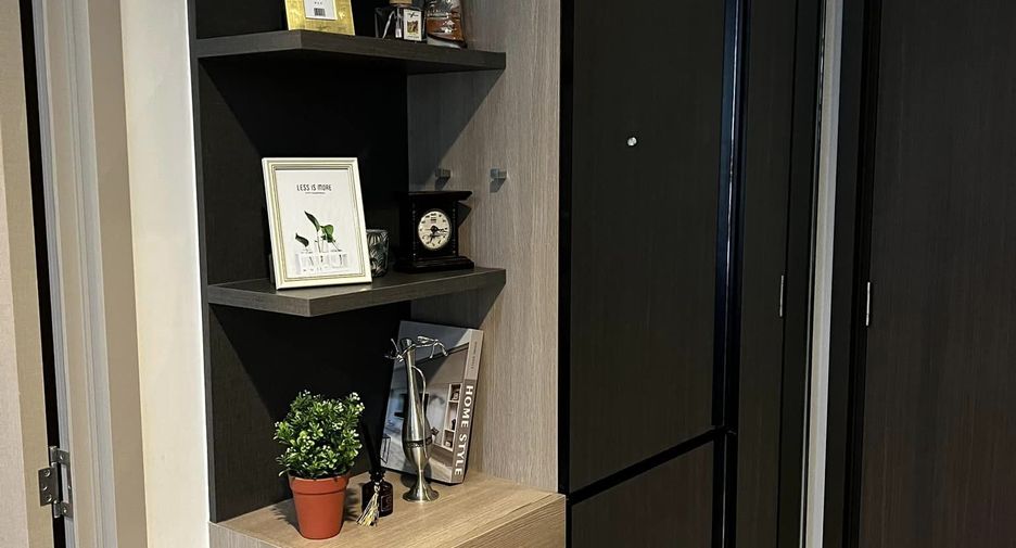 Condo en alquiler de 1 habitaciones en Huai Khwang, Bangkok
