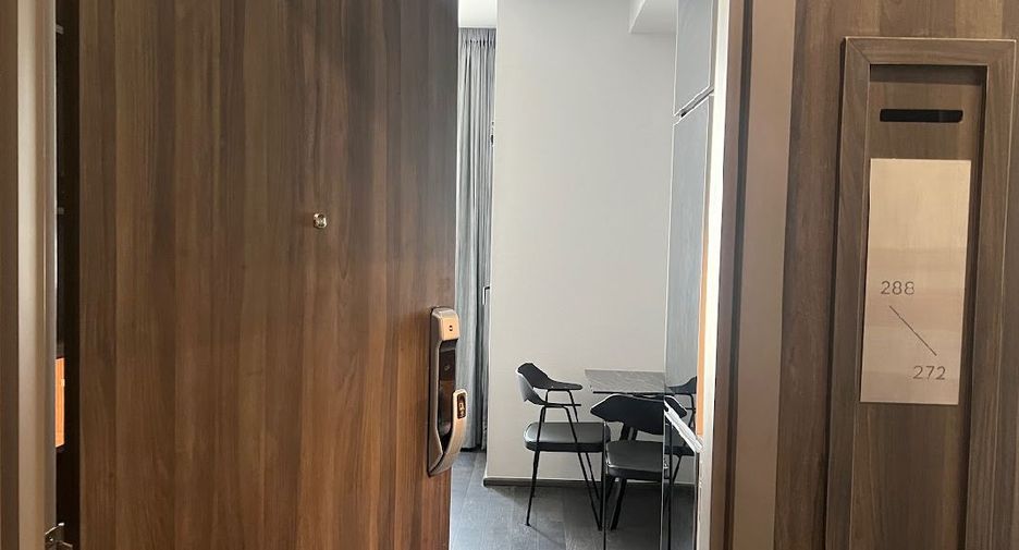 For rent 1 bed condo in Ratchathewi, Bangkok