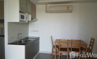 For rent 2 bedrooms apartment in Phra Khanong, Bangkok