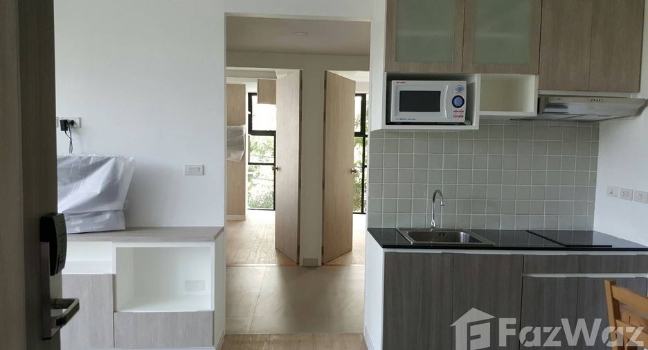 For rent 2 bedrooms apartment in Phra Khanong, Bangkok