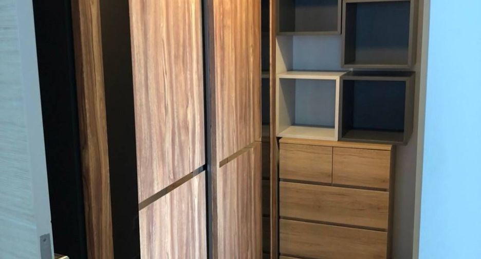 For rent 2 bedrooms condo in Bang Na, Bangkok