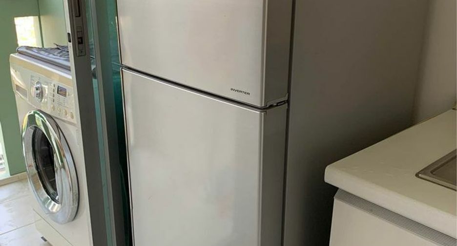 For rent 1 bed condo in Huai Khwang, Bangkok