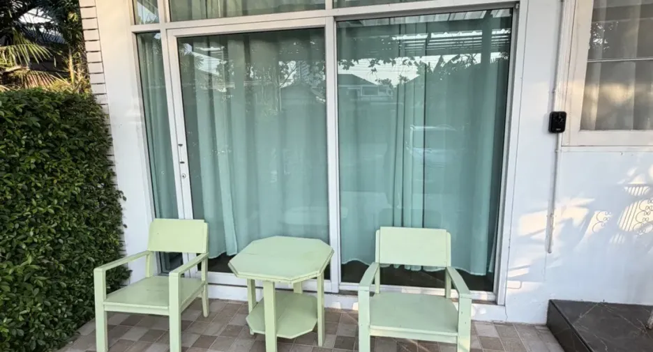 For rent 3 bedrooms house in Bang Na, Bangkok