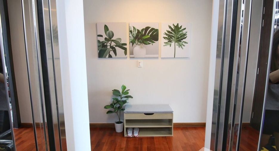For rent 1 bed condo in Pathum Wan, Bangkok
