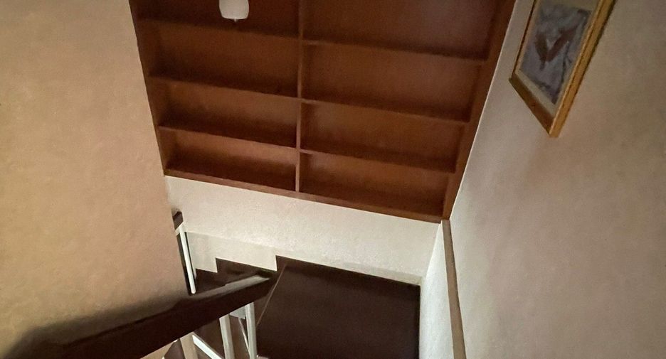 For rent 2 bedrooms condo in Bang Phli, Samut Prakan