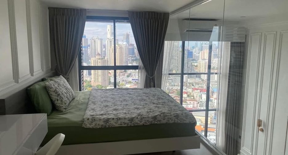 For rent 1 bed condo in Sathon, Bangkok