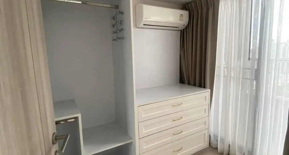 For rent 1 bed condo in Sathon, Bangkok