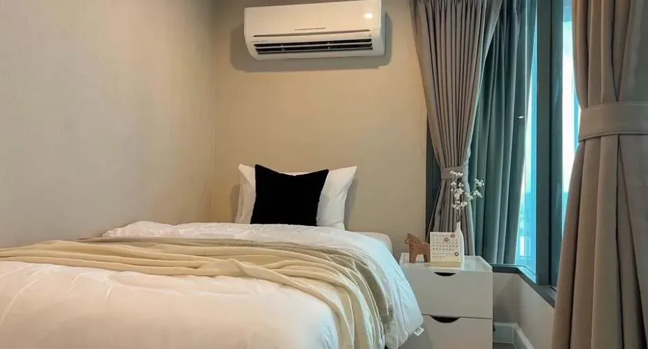 For rent 2 bedrooms condo in Bang Sue, Bangkok
