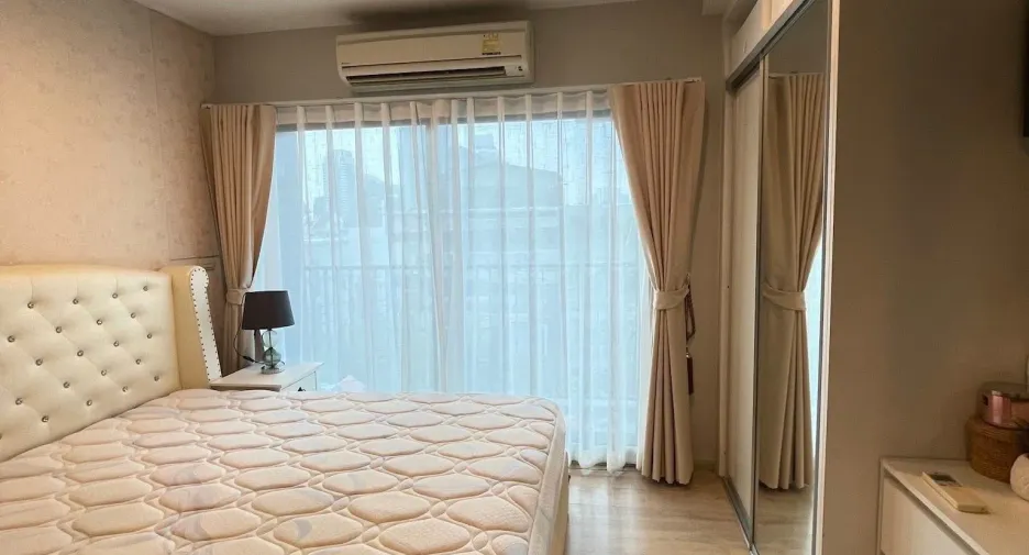 For rent studio condo in Din Daeng, Bangkok