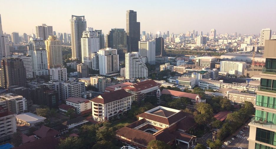 For rent 1 bed condo in Watthana, Bangkok