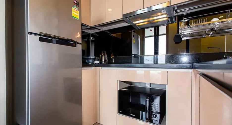 For rent 1 bed condo in Khlong Toei, Bangkok
