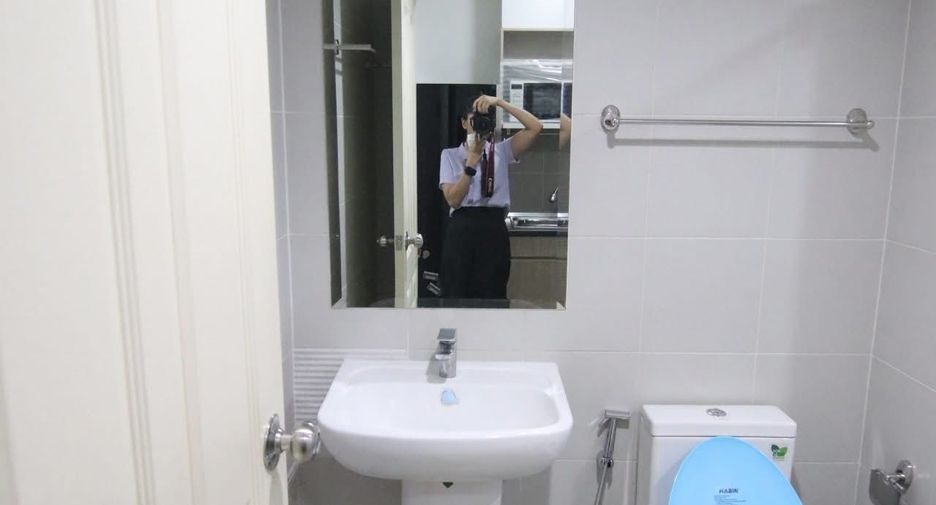 For rent 1 bed condo in Huai Khwang, Bangkok