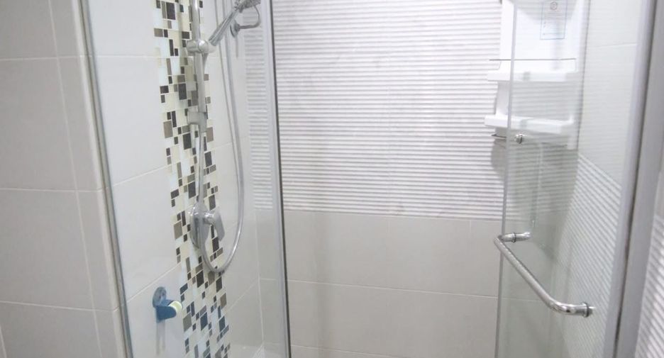 For rent 1 bed condo in Huai Khwang, Bangkok