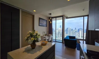 For rent 2 bedrooms condo in Watthana, Bangkok